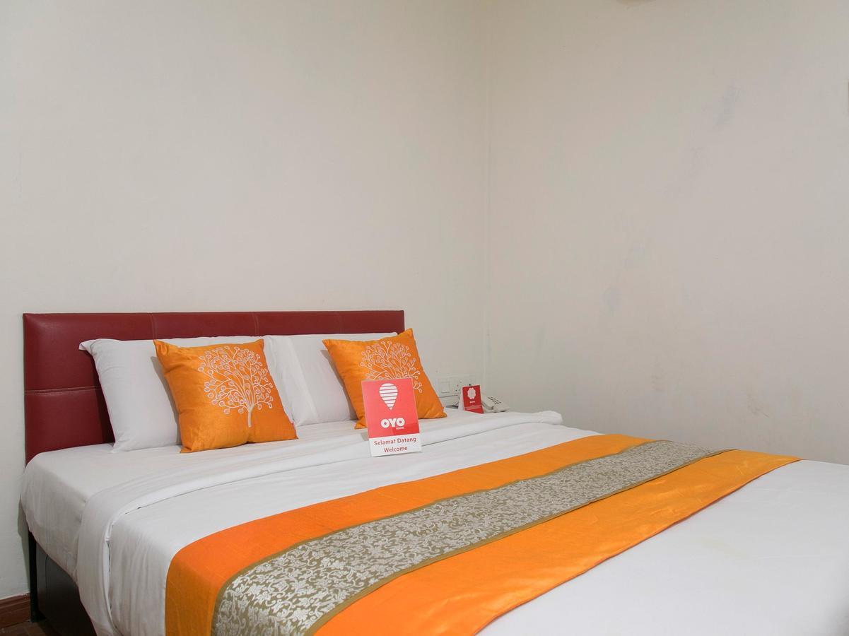 Swing & Pillows - Sunway Pyramid Pj Петалинг-Джая Экстерьер фото